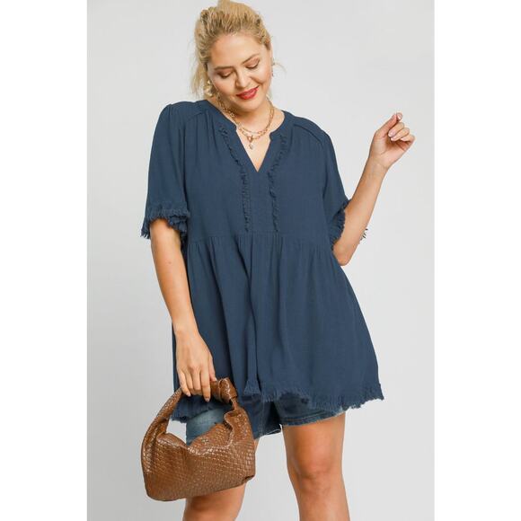 Umgee Raw Hem Detail Notch Neck Relaxed Fit Babydoll Linen Blouse | French Blue - Picture 5 of 6